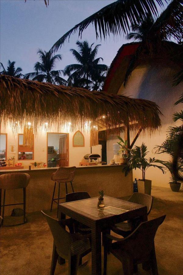 Tropical Temple Siargao Resort جنرال لونا المظهر الخارجي الصورة